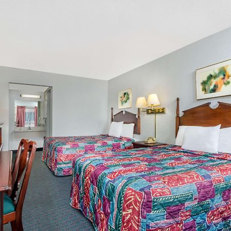 Days Inn By Wyndham Mt. Sterling Μάουντ Στέρλινγκ Εξωτερικό φωτογραφία