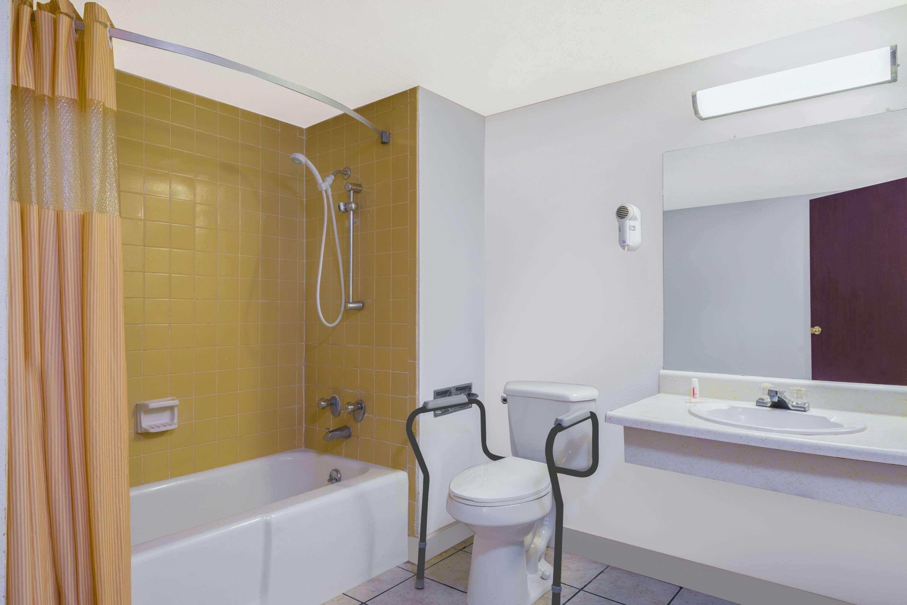 Days Inn By Wyndham Mt. Sterling Μάουντ Στέρλινγκ Εξωτερικό φωτογραφία